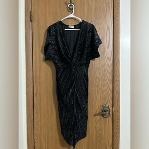 *NWOT* Debshops Elegant Black Velvet Ruched Twist Front Dress